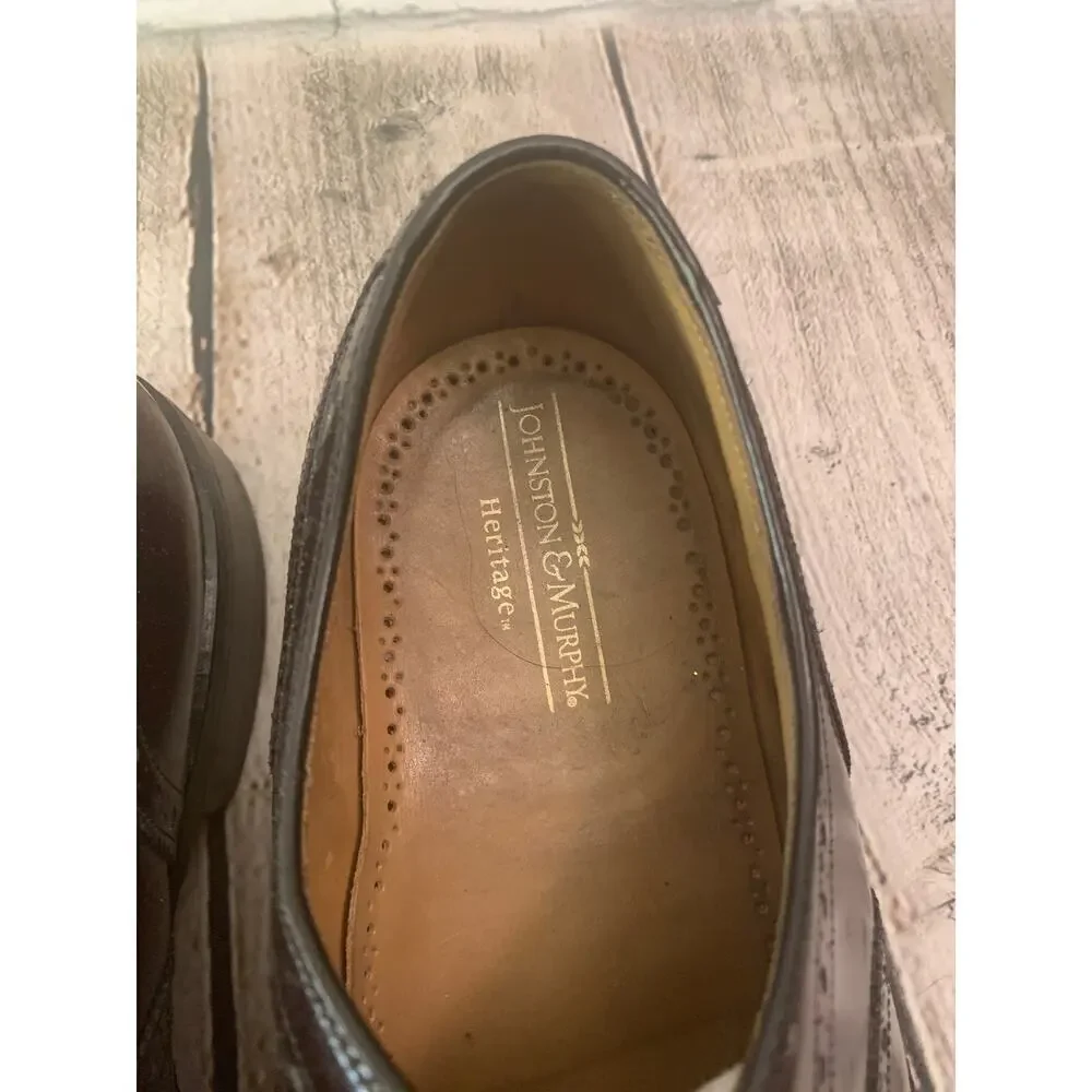 JOHNSTON & MURPHY Men's  Heritage Collection Lace Up Burgundy Shoes / Size: 9.5